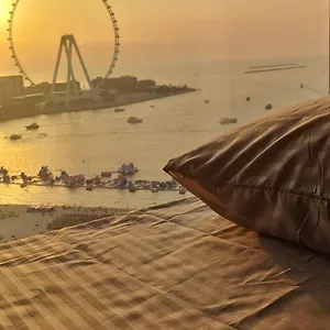  Hostel 1 World Property, Jbr, Award Winning Hostel, Coliving, Near Metro Vereinigte Arabische Emirate